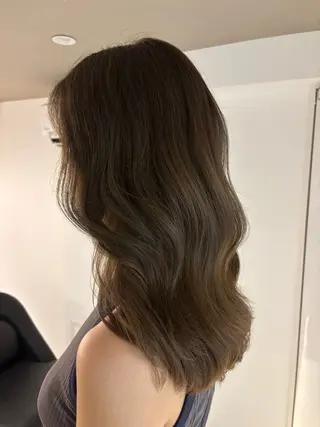 ロング カラー 🎀透明感× 赤み消し🎀正源のヘアスタイル
