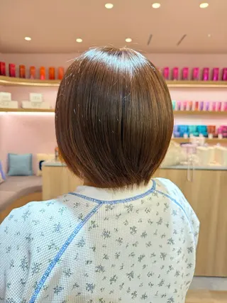 ショート カラー merc.🦋菱谷 はなのヘアスタイル