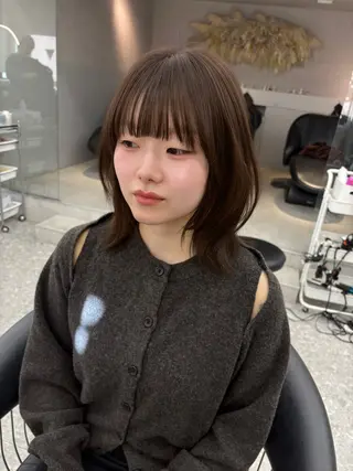 ミディアム カラー ヘアアレンジ fumika🎀 ベージュのヘアスタイル
