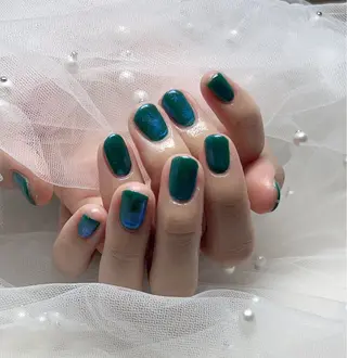 ネイル KARI ネイルサロンのネイルデザイン