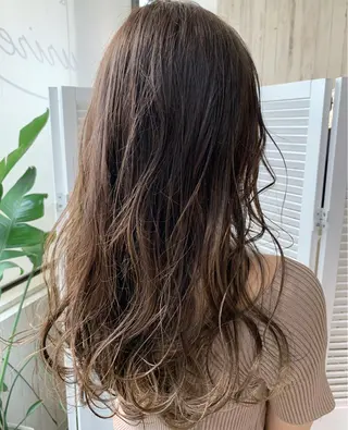 ロング カラー 心斎橋韓国ボブ 好原良真のヘアスタイル