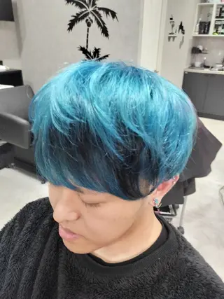 ショート カラー 🦎白井  護🐍のヘアスタイル