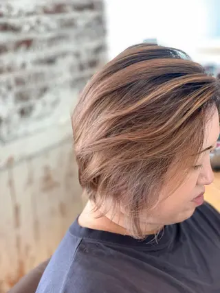ミディアム カラー 廣瀬 智志のヘアスタイル