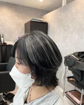 カラー SALOWIN栄 高須大貴のヘアスタイル