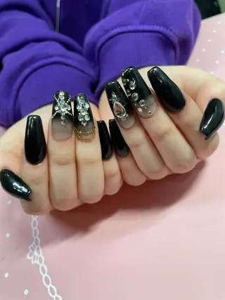 セミロング ネイル 《LB》ラブリエ Nail&eyeのマツエク・マツパデザイン