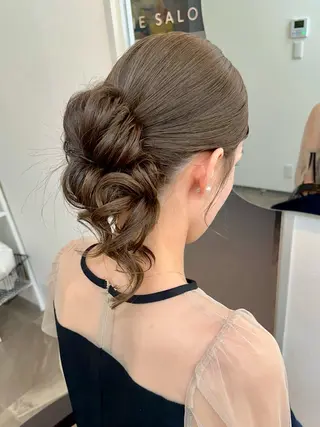 ヘアアレンジ marleeヘアセット&シャンプーブロー専門店所属・ヘアセット専門 🫧ARIANAのヘアスタイル