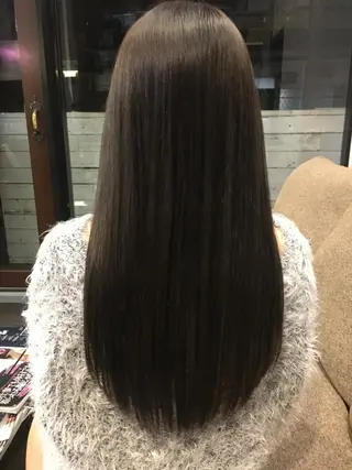 ロング 髪質改善縮毛矯正 専門店のヘアスタイル