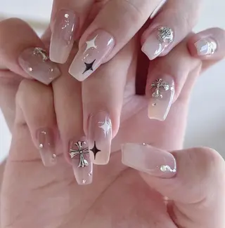 ネイル Queens ciciのネイルデザイン