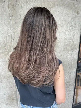 ロング 🫧ハイライトカラー 🫧 𝓜𝓘𝓤のヘアスタイル