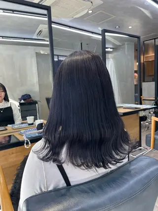 セミロング 梅田モードカラー特化 💖koichiroのヘアスタイル