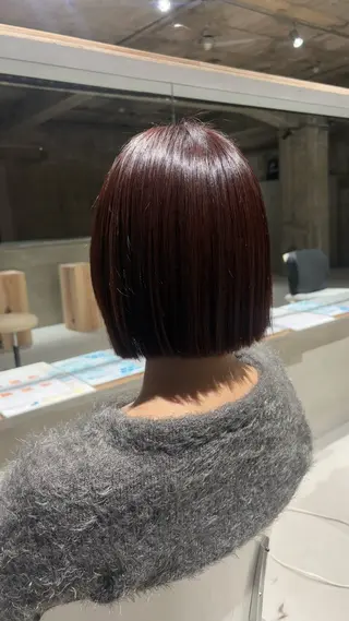 カラー 安藤 まりのヘアスタイル