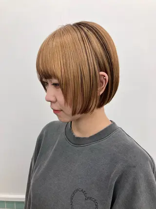 ショート カラー ムード造るハイトーン ケアブリーチ/ユウキのヘアスタイル