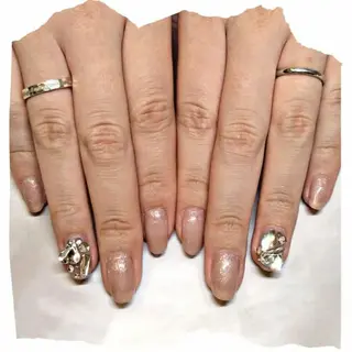 ネイル 大島 七海のネイルデザイン