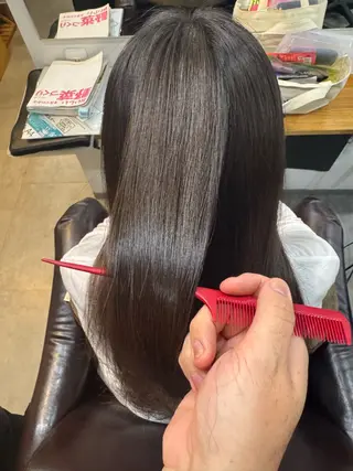 ロング 三原　賢二 【縮毛矯正】のヘアスタイル