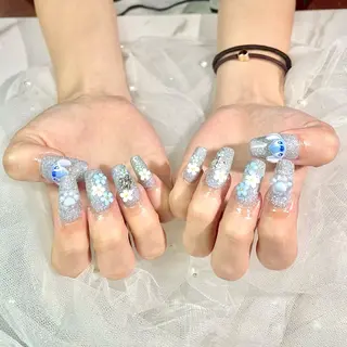 ネイル Jr.ネイリスト🤍 【Alissa】新栄のネイルデザイン