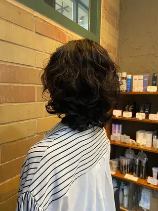 ミディアム ヘアメイクエルテ Yukikoのヘアスタイル