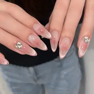 ネイル Ugirl Nail Pinpin🤍のネイルデザイン
