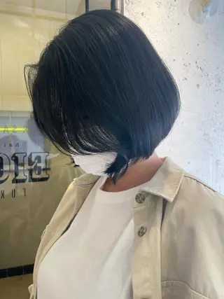 ショート カラー hisano / ハイトーン･透明感のヘアスタイル