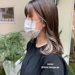 セミロング カラー stylist店長 岡本真依のヘアスタイル