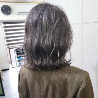 カラー day&night 【ひなこ】のヘアスタイル