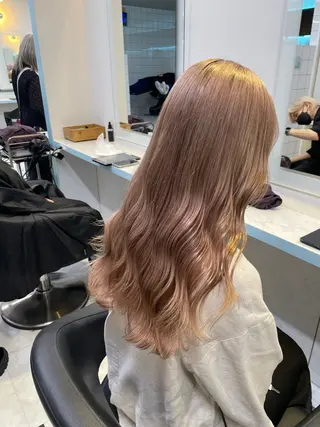 ミディアム ブリーチ✖️ 縮毛LANDのヘアスタイル