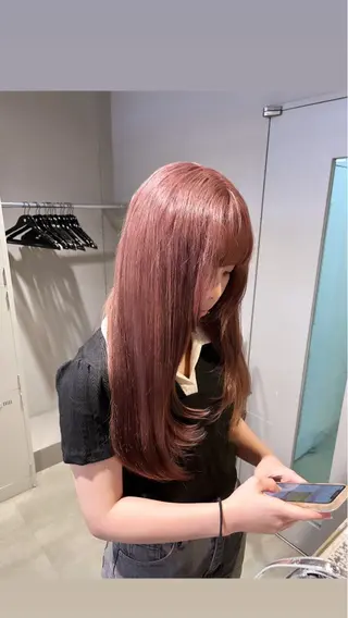 カラー 透明感ベージュ🤎 ナチュラルレイヤーのヘアスタイル