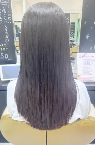 ロング Yoshitsugi Fukaのヘアスタイル