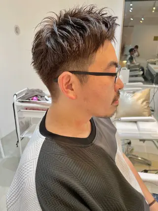 カラー メンズ 【un】 MANAのヘアスタイル