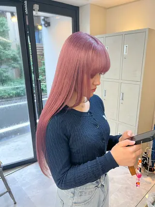 ロング ハイトーン🫧艶髪 MAIKAのヘアスタイル