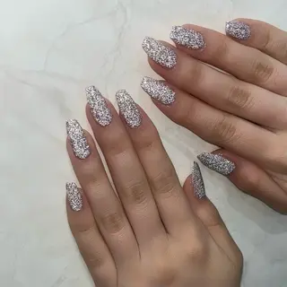 ネイル C. Rinaのネイルデザイン