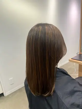 カラー 山中 欧輔のヘアスタイル