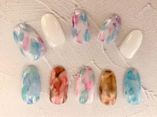 ネイル f'bloom  L’ecrinのネイルデザイン