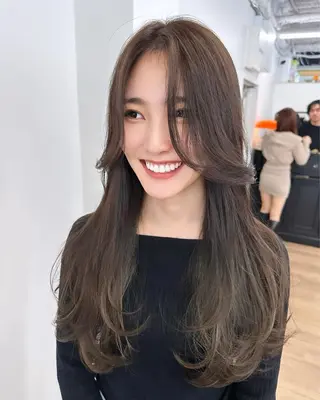 ロング カラー 韓国風×透明感カラー 髪質改善オタベシンヤのヘアスタイル