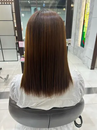セミロング ハイトーン/うる艶 カラー Mioのヘアスタイル