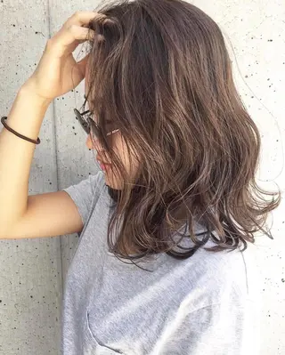 ミディアム カラー パーマ ヘアアレンジ メンズ キッズ ネイル マツエク・マツパ 韓国風×透明感カラー 髪質改善オタベシンヤのヘアスタイル