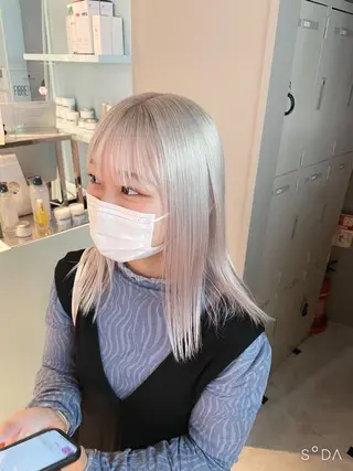 ミディアム ブリーチ✖️ 縮毛LANDのヘアスタイル