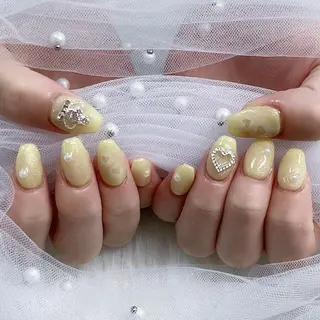 ネイル パーツ全部¥110 サロンミミのネイルデザイン