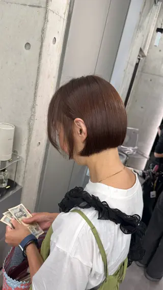 ショート shio ハイトーン 💗【福岡天神】のヘアスタイル