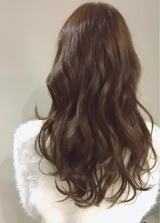 ロング カラー 松川 智行のヘアスタイル