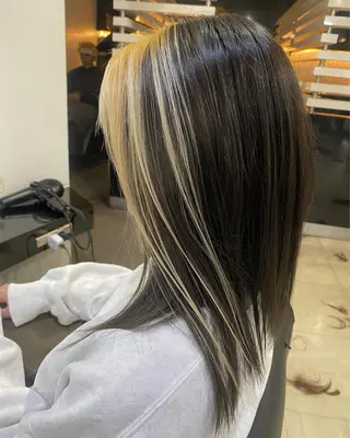 ミディアム カラー ヘアアレンジ 烏山 達也のヘアスタイル