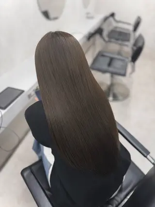 ロング 艶髪、美髪 カラー🕊️SOMAのヘアスタイル