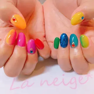 ネイル La neige* yuki 🐩🌙のネイルデザイン