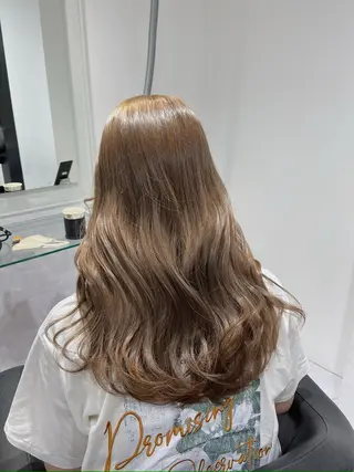 セミロング カラー センターパート特化 井上健太のヘアスタイル