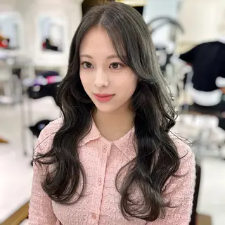 ロング カラー 透明感カラー 古山 結季🌙🖤のヘアスタイル