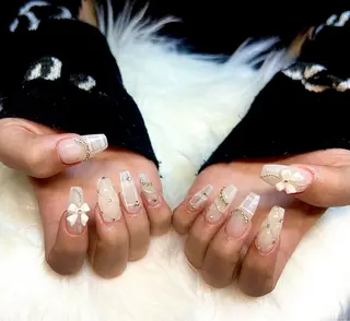 ネイル ダン ゴーゴックビックのネイルデザイン