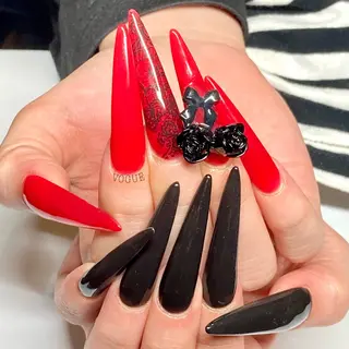 ネイル VOGUE ×SWANのネイルデザイン