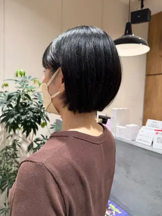 ショート 畑中 香穂のヘアスタイル