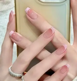 ネイル 高木 維麗絲のネイルデザイン