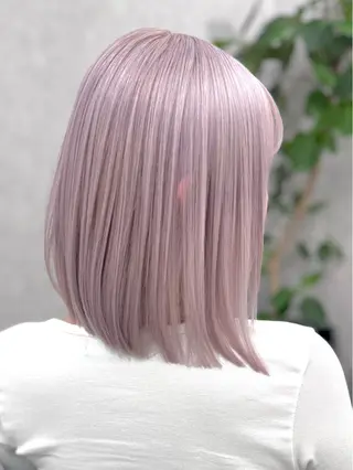 ショート カラー ブリーチ/ハイトーン LOWRL【ロウル】のヘアスタイル