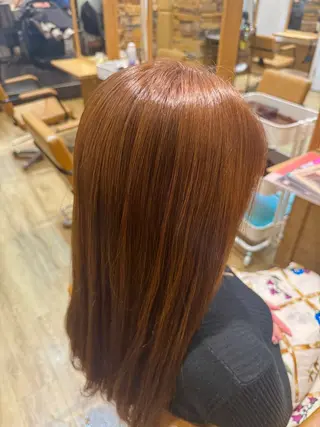 セミロング 透明感カラー💜 モテ髪 空陽💙のヘアスタイル